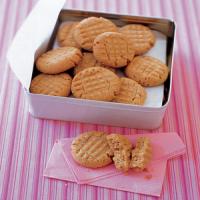 Crunchy Peanut-Butter Cookies image