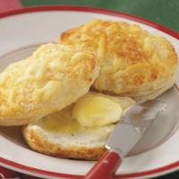 Homemade Cheese Biscuits_image