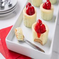 Mini Cheesecakes With Vanilla Wafer Crust Recipe_image