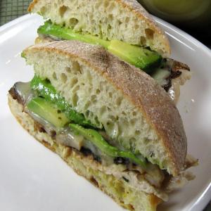 Chicken Mushroom Pesto Sandwich With Avocado_image