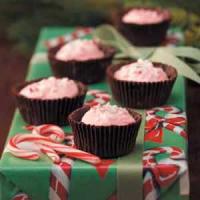 Mint-Mallow Chocolate Cups_image