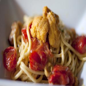 Spicy Spaghettini With Sea Urchin and Tomatoes image
