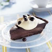 Triple-Chocolate Pudding Pie with Cappuccino Cream_image