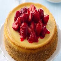Fresh Strawberry Topped Cheesecake_image