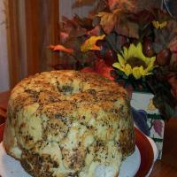 Crunchy Cheese and Herb Pull-apart Bread image