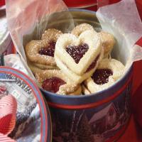 Linzer Heart Sandwich Cookies 2 image
