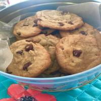 Chocolate chip cookies---no nuts_image