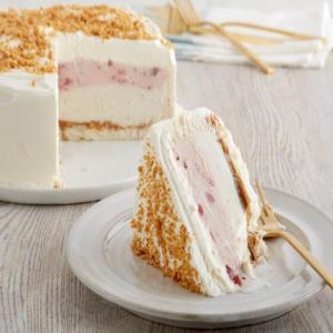 Peanut Butter and Jelly Ice Cream Cake with Angel Food Cake_image