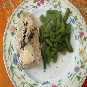 Chicken With Thyme and Cream Sauce - Crock-Pot (ZWT8)_image