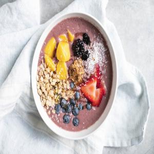 Fruity 3-Step Acai Bowl - Healthy 