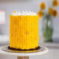 Honeycomb Pattern Cake image