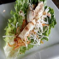 Joey's Seafood and Grill Chicken Thai Lettuce Wraps_image