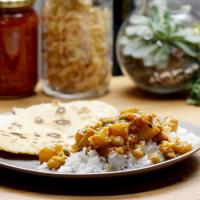 Healthy Veggie Curry With Garlic Naan Recipe by Tasty_image
