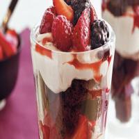 Chocolate Cake and Berry Parfaits_image