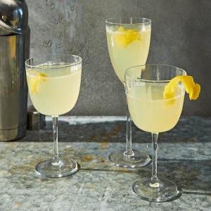 Low-Alcohol French 75 image