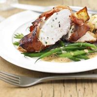 Chicken stuffed with herby mascarpone image