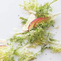 Frisee and Apple Salad_image