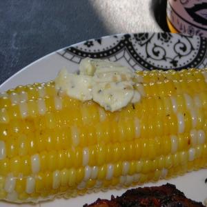 Corn on the Cob With Lemon-Basil Butter image