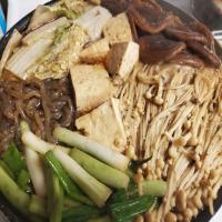 Traditional Beef Sukiyaki_image