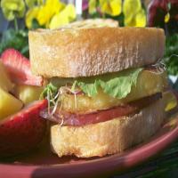 Grilled Mustard Ham and Pineapple Sandwiches_image