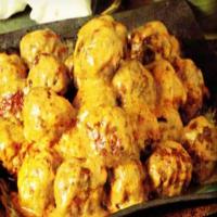 Meatballs in Spicy Peanut Curry Sauce_image