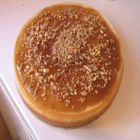 Eggnog Cheesecake With Pecan Caramel Sauce_image