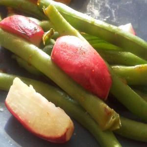 Green Beans and Radish Salad_image