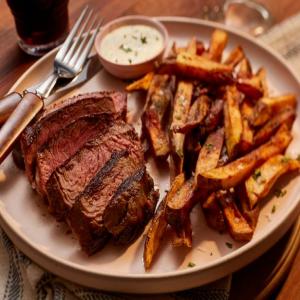 Steak Frites with Béarnaise-ish image