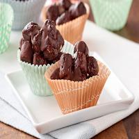 Chocolate-Marshmallow Clusters_image