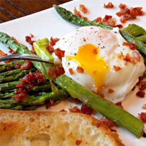Roasted Asparagus Prosciutto and Egg image