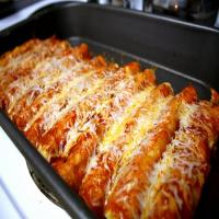 Luby's Cheese Enchiladas With Chili Sauce Recipe - (4/5) image