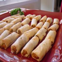 Mini Chicken Cigars With Sweet and Sour Dipping Sauce_image
