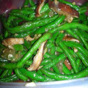 Green Beans with Wild Mushrooms_image