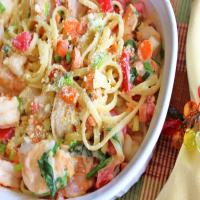 Light (And Delicious) Shrimp and Linguine_image