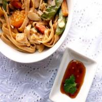 Vegetarian Mandarin Orange Lo Mein with a Sweet and Spicy Chili Sauce Recipe - (4.5/5)_image