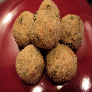 Aunt Lil's Spinach Balls_image