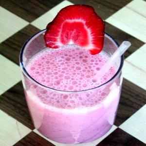 Strawberry Yogurt Cooler image