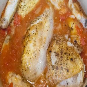 Hearty Chicken Braised in Tomatoes, Onion & Garlic image