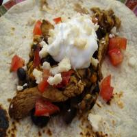 Chicken and Bean Soft Tacos_image