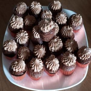 Gluten Free & Dairy Free Pumpkin Spice Mini Cupcakes_image