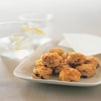 Tiny Cheese, Onion and Olive Scones_image