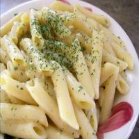 Creamy Garlic Penne Pasta_image
