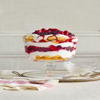 Vanilla Yogurt and Berry Trifle_image