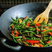 Stir-Fried Green Beans and Shiitake_image