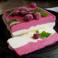 Raspberry Summer Sensation Dessert image