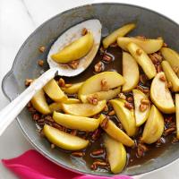 Caramel-Pecan Apple Slices image