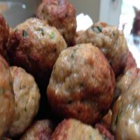 Classic Italian Turkey Meatballs_image