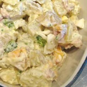 Chunky and Creamy Potato Salad_image