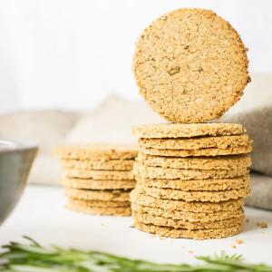 Healthy Oatcakes with Rosemary_image