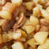 Sweet Breakfast Hash with Apple and Rosemary_image